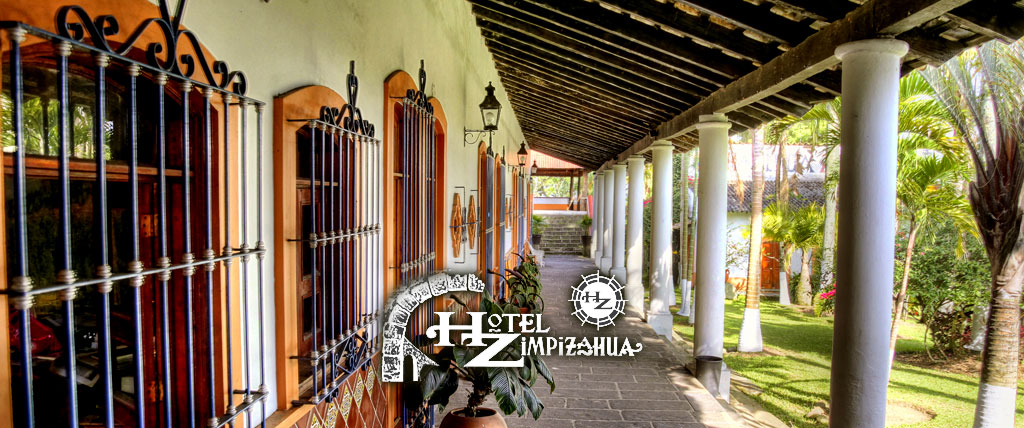 Fotografía de los pasillos de la hacienda zimpizahua